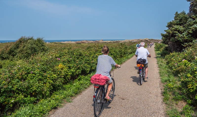 Sportbegeisterte können bei Vermietern in Kampen ein Rad ausleihen. ( Foto: Shutterstock-Animaflora PicsStock)