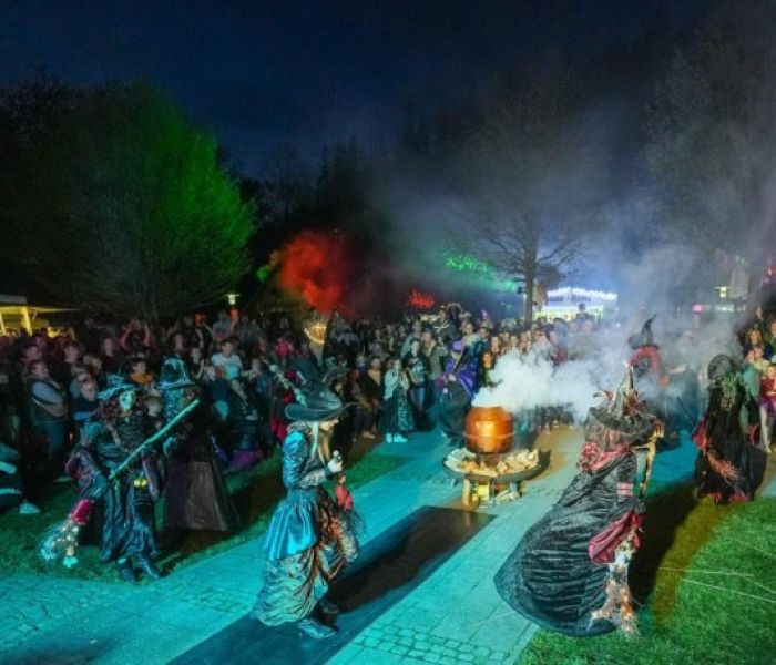 Mystische Hexen bei Walpurgis im Oberharz (Foto: Christina Deike .  GLC AG)